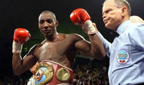 Meet Johnny Nelson the former Cruiserweight World Champion 